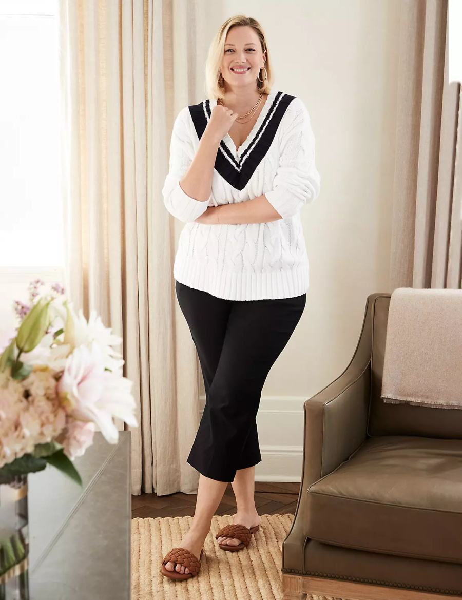 Lane Bryant V-Neck Cable Pullover Women Sweaters White | HWT3344FR